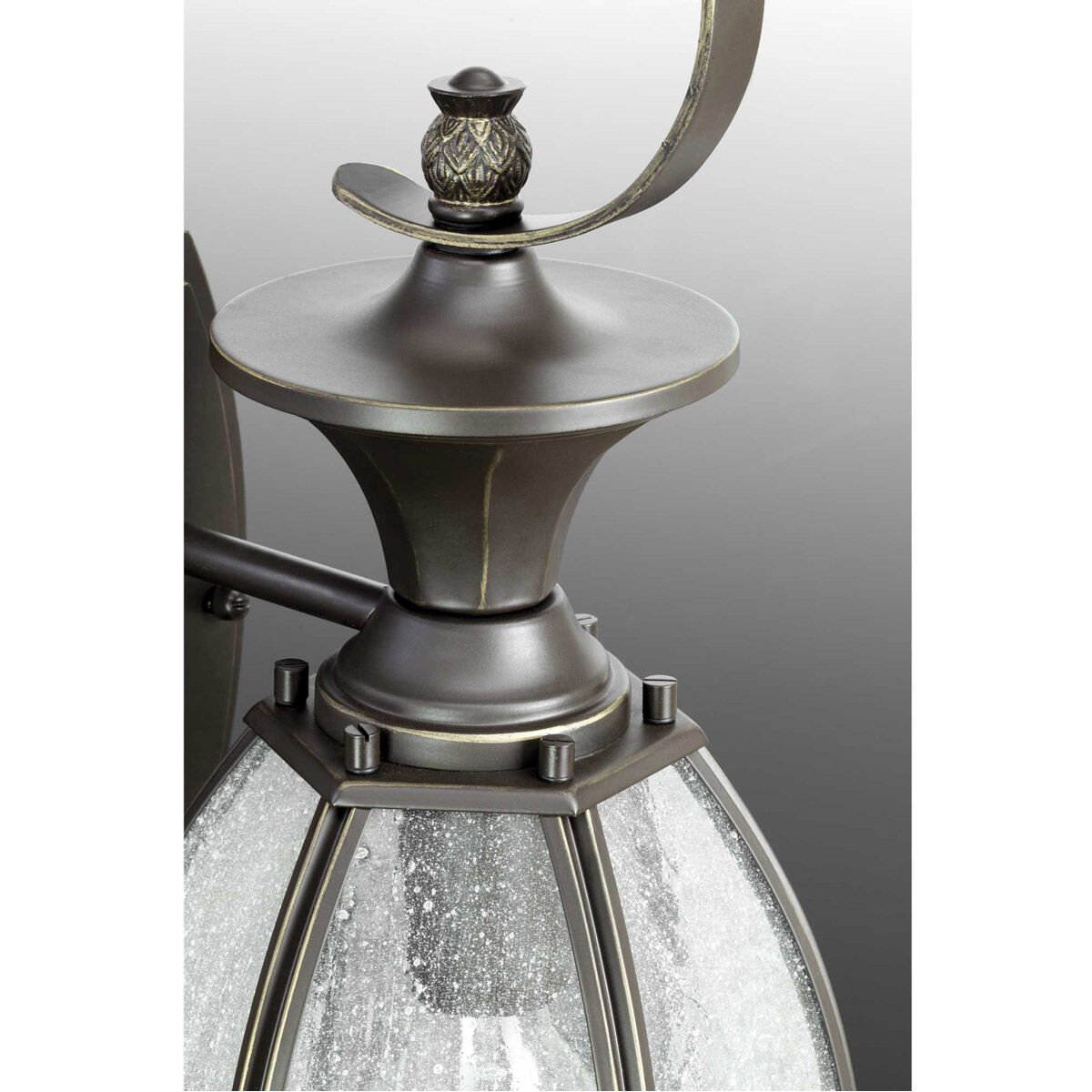 River Place Outdoor Wall Lantern, Large