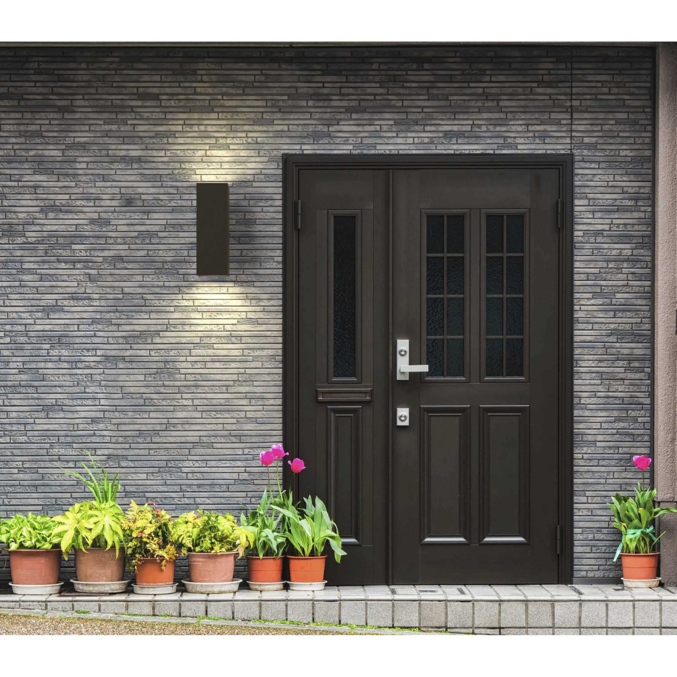 Square Outdoor Wall Lantern in Antique Bronze, Standard Lamping