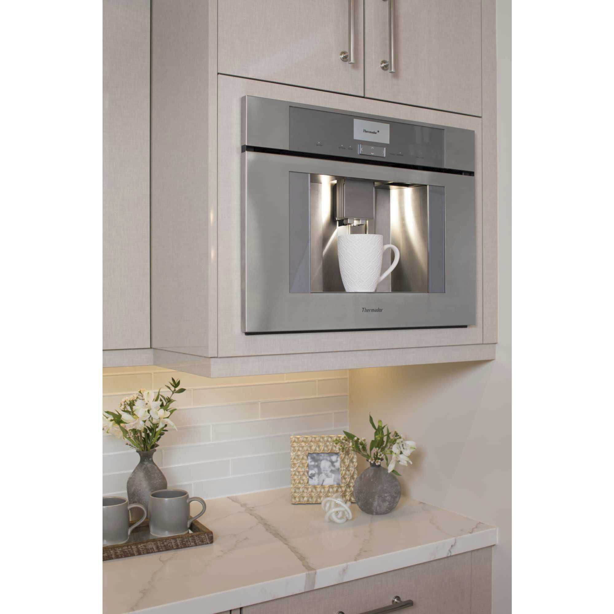 Progress under cabinet lighting on sale