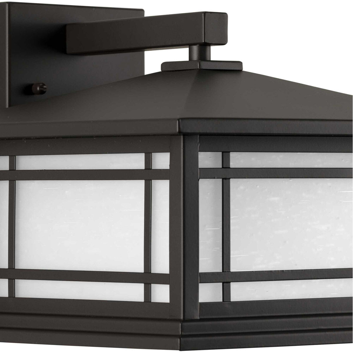 Oakcliff Outdoor Wall Lantern, Large