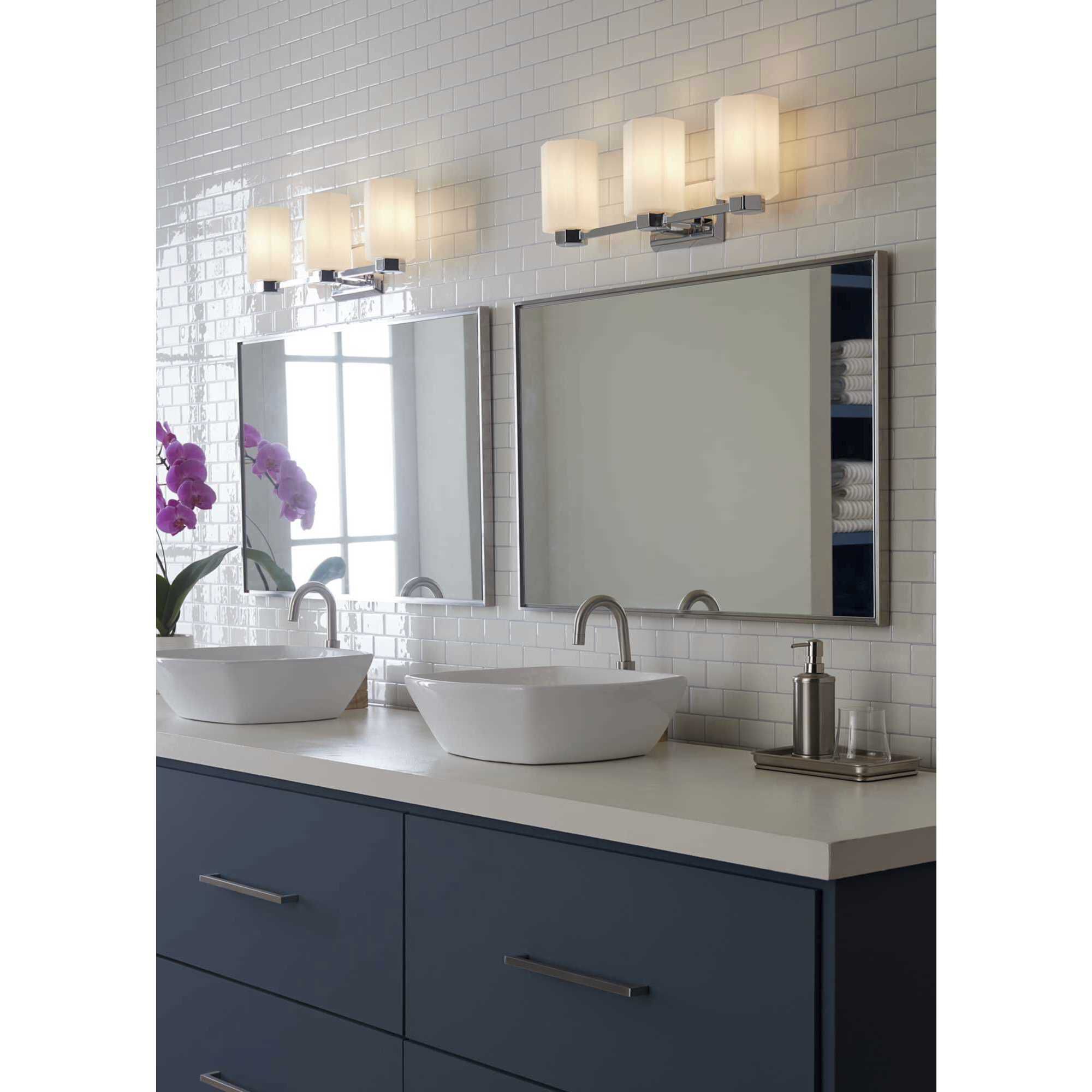 Estrada 3 Light 22.37 inch Polished Chrome Bathroom Vanity Light Wall Light